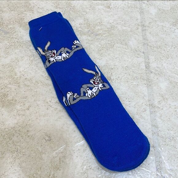 VINTAGE NEW WITHOUT TAGS LOONEY TUNES BUGS BUNNY SLIPPER SOX - Picture 1 of 4